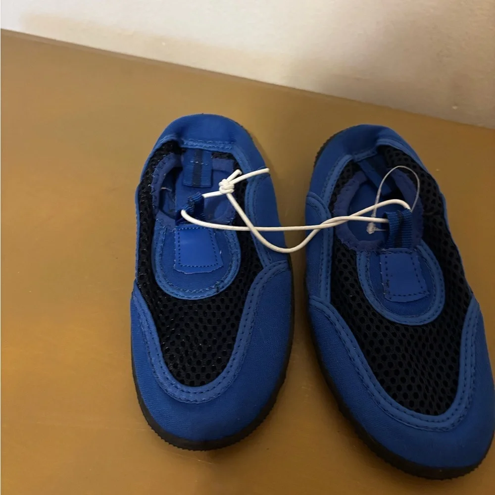 Blue and Black Mesh water  Sneakers